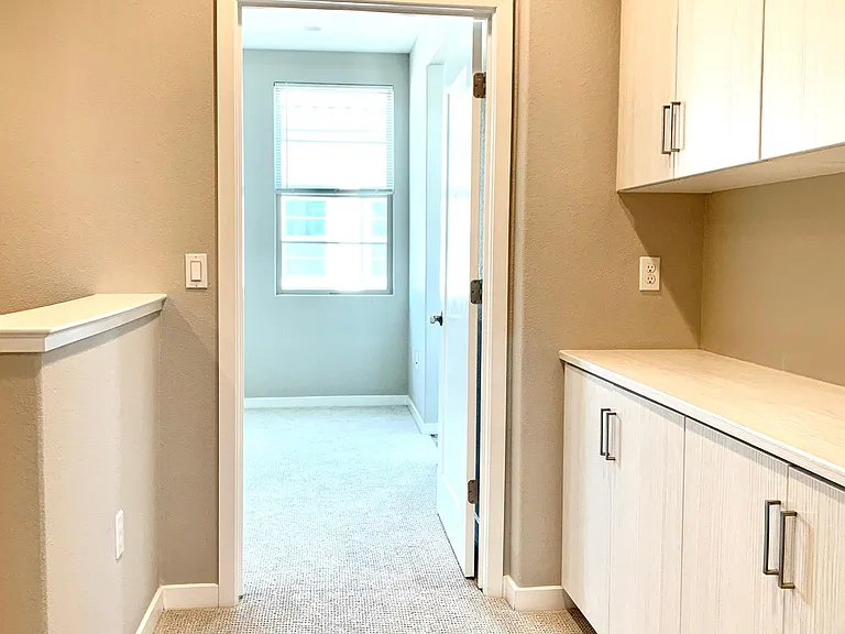 1099 Harebell Pl — Photo 19