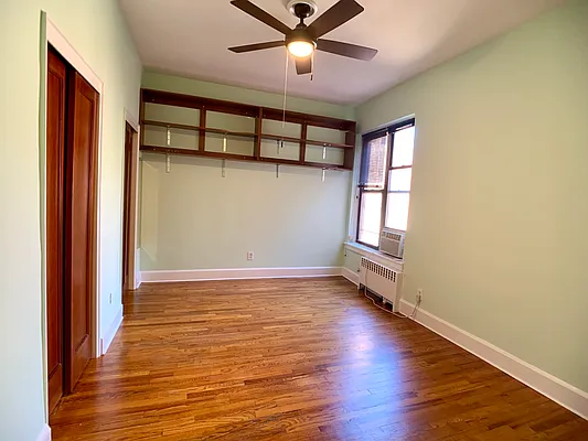 Rented by Moises Farhart, LREB | media 15