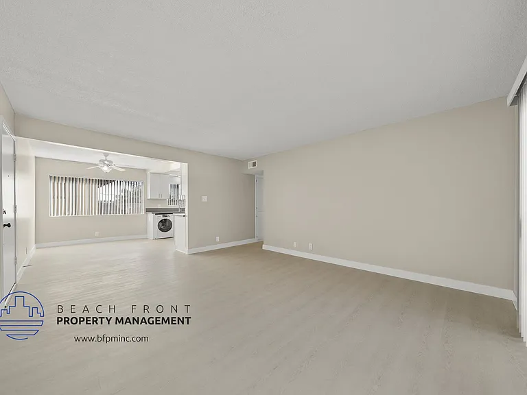 12236 Manor Dr. — Photo 21
