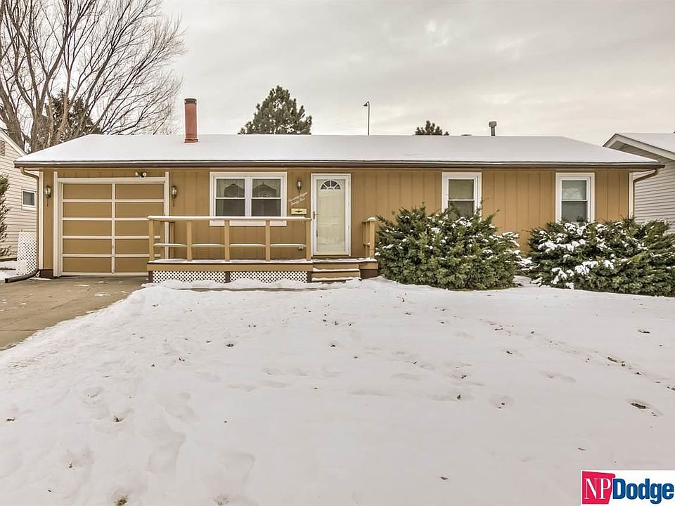 1st image of 7835 Nina St