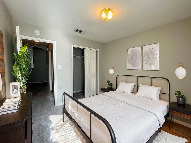 2305 Bakers Way — Photo 26