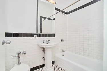 Rented by Living New York