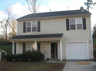 11106 Olde English Dr, Charlotte, NC 28216