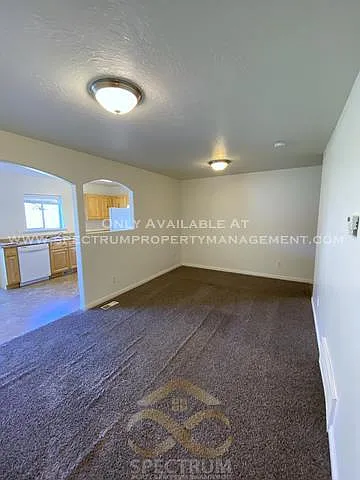 1989 N Churchill Dr — Photo 4