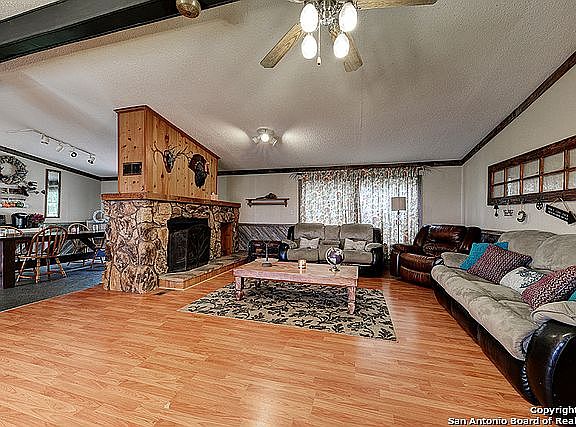 5th image of 18406 County Road 5724