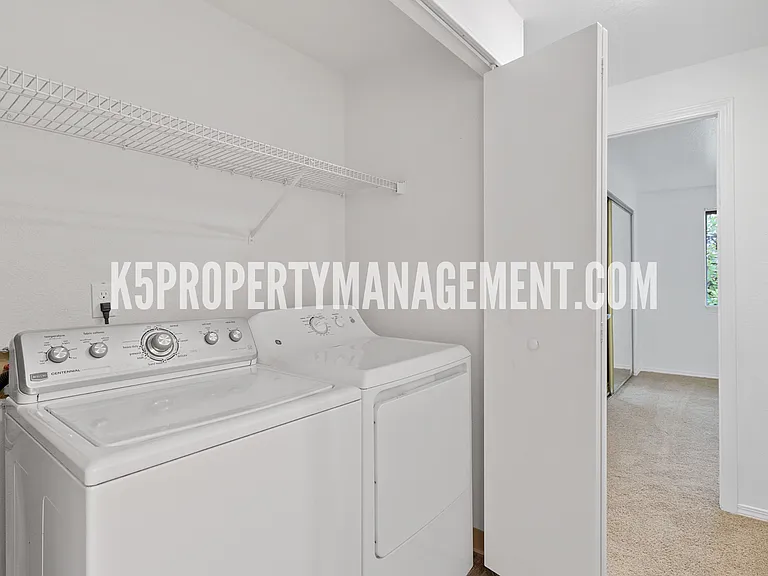 CEDAR MILL VILLAGE APARTMENTS — Photo 23