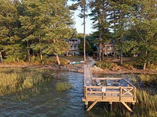 63 Clearwater Drive, Dover, NH 03820
