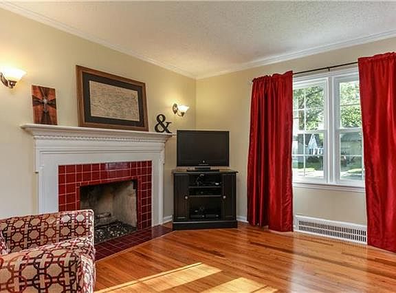 4th image of 5336 Juniper Dr