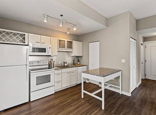 176 W Randolph St #1907, Chicago, IL 60601