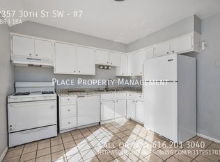 2357 30th St SW APT 7, Wyoming, MI 49519