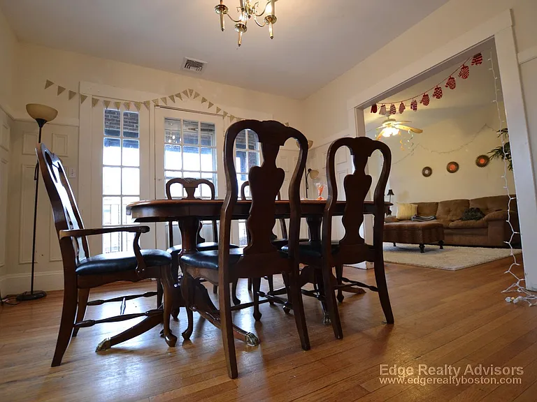 209 Chestnut Hill Ave #3 — Photo 3