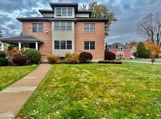 93 W Emerson St #3, Melrose, MA 02176