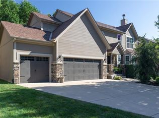 2636 Whitney St, Olathe, KS 66061