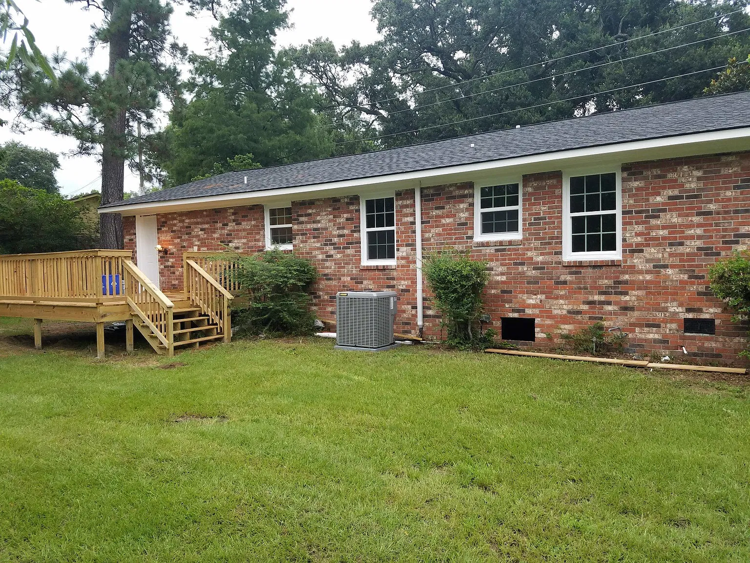 4 bed, 2.5 bath, 1500 sqft, $3,100 — Photo 3