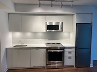 30 Samuel Wood Way #906, Toronto, ON M9B0C9