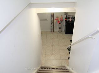 26 Briardale Rd #BASEMENT, Brampton, ON L7A1S5
