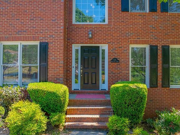 2nd image of 515 Misthaven Ct