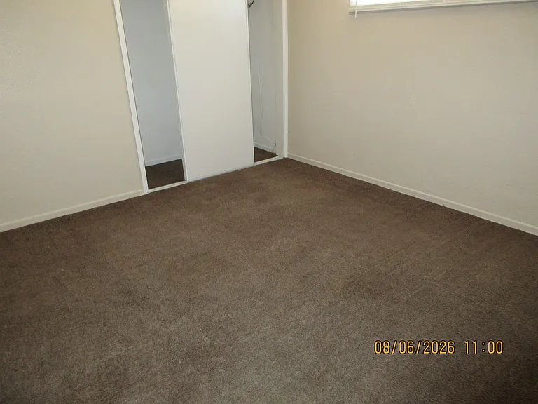 437 Oasis Dr — Photo 9