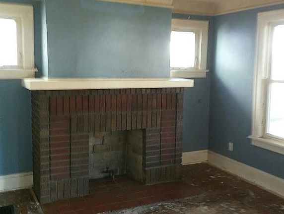 3rd image of 3404 W 91st St