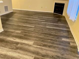 9237 Great Lakes Cir, Dayton, OH 45458