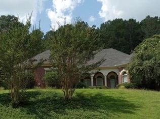 2213 Talbott Ct, Conyers, GA 30012