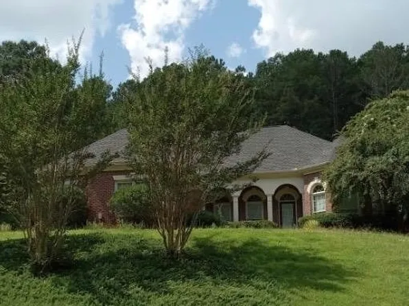 2213 Talbott Ct, Conyers, GA 30012