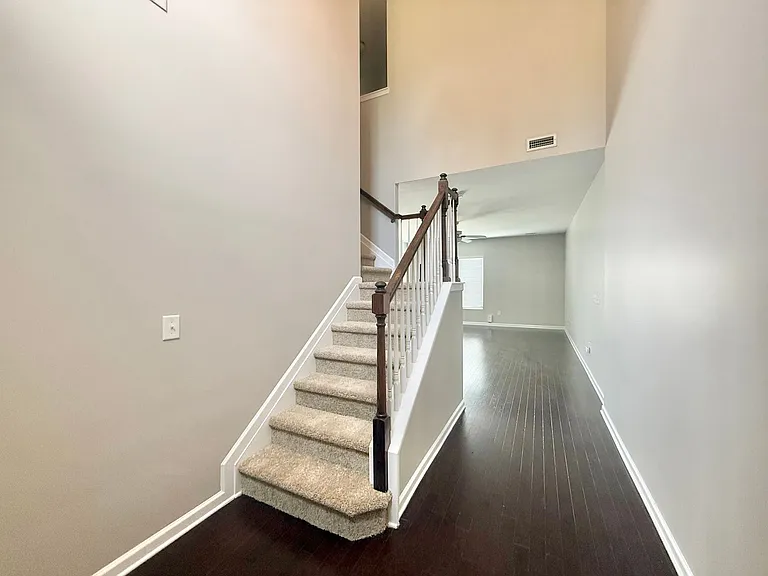8206 Yaxley Hall Dr — Photo 12