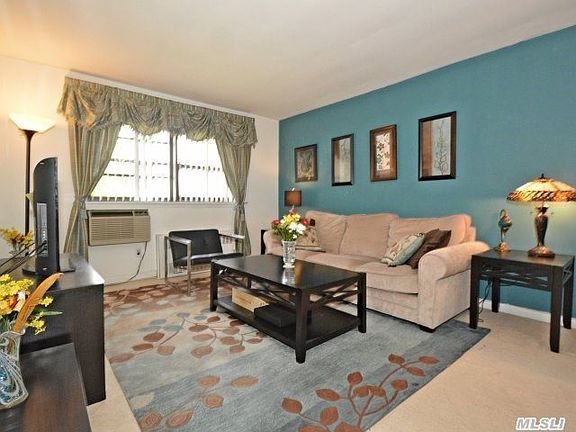 3rd image of 25 Elizabeth St APT 3K