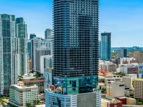 398 NE 5th St Unit 2203, Miami, FL 33132
