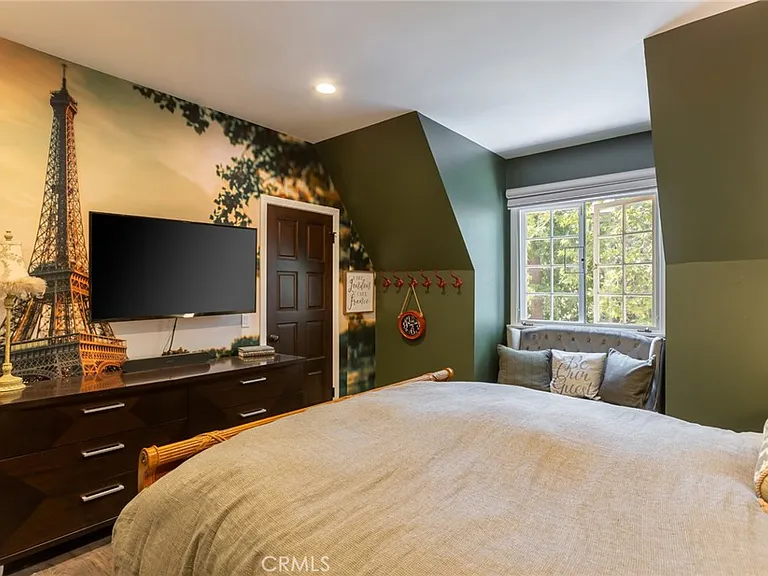 29155 Old Mill Creek Ln — Photo 44