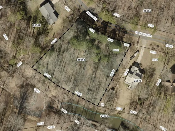 2904 Waterside Dr, Kings Mountain, NC 28086