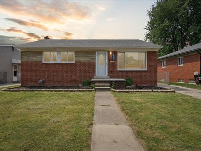 24233 Johnston Ave, Eastpointe, MI, 48021