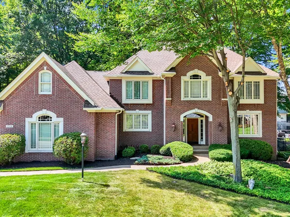 12138 Pebblepointe Pass, Carmel, IN 46033