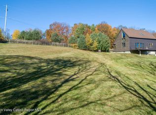 35 Old Inn Rd, Cragsmoor, NY 12420