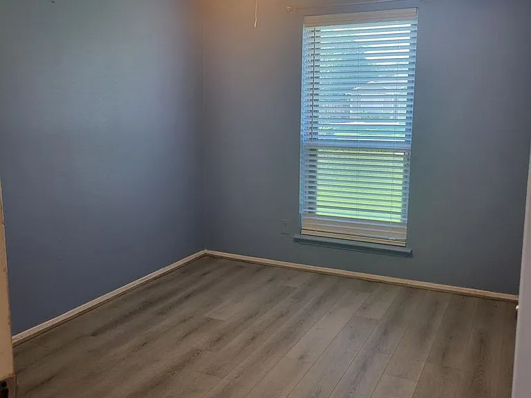 18606 Bridoon Dr — Photo 10