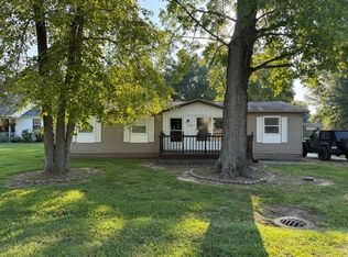 1306 Main St, Carterville, IL 62918