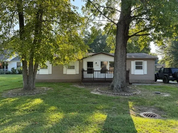 1306 Main St, Carterville, IL 62918