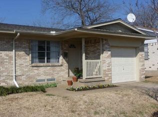 909 Forest Ridge Dr, Garland, TX 75042