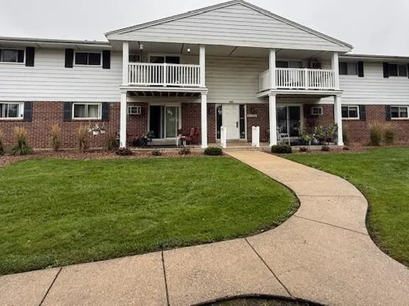9600 W Beloit ROAD #5, Milwaukee, WI 53227