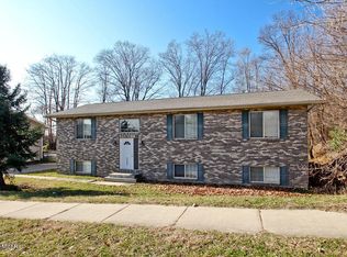 1266 Jack Pine Dr, Kalamazoo, MI 49006