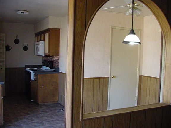 5th image of 1110 Cielo Vista Dr