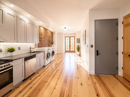 274 Van Buren St #2R Photo 1