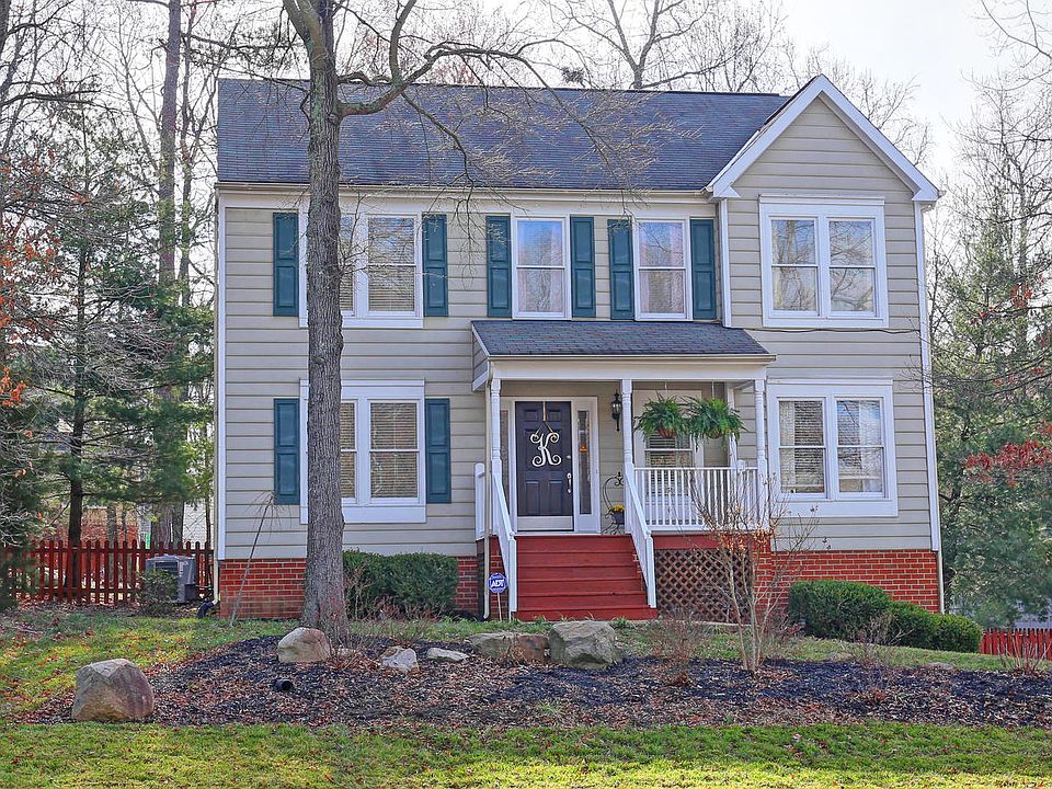 Welcome to 2003 Cambridge Dr