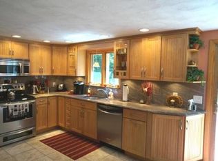 174 Hudson Rd, Stow, MA 01775