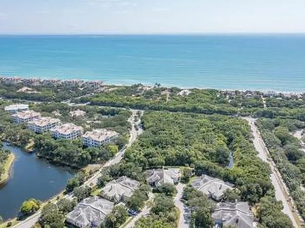 1622 Weybridge Cir, Indian River Shores, FL 32963