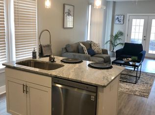 2645 N College Ave, Indianapolis, IN 46205