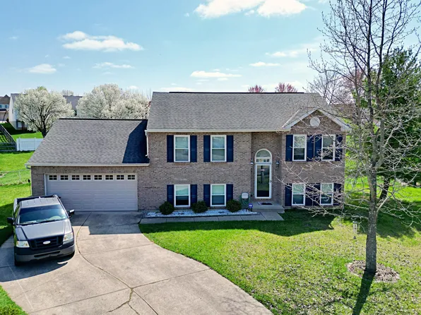 2565 Sunday Silence Ct, Burlington, KY 41005