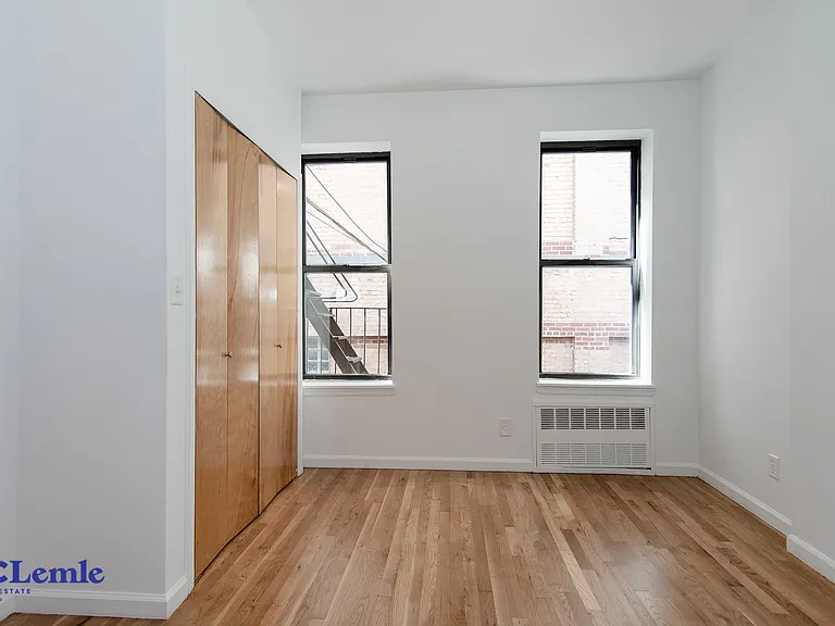 7 Jones St #5B — Photo 5