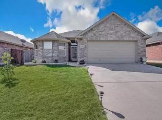 2013 Cattle Creek Rd, Fort Worth, TX 76134