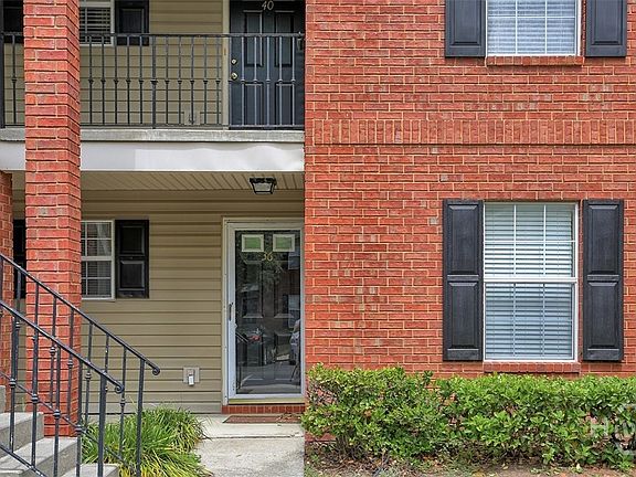 3rd image of 211 Edgewater Rd APT 36